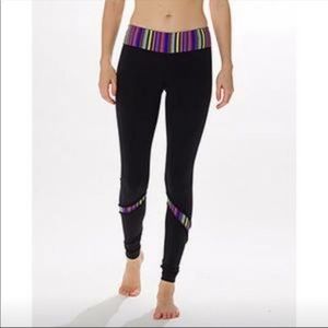 Lululemon Wunder Under Pant Black and Striped Pattern Skinny Pants Size 4 k